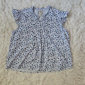 NWOT St. John's Bay Cap Sleeve Blouse